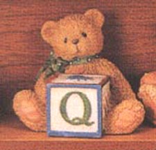 Enesco Cherished Teddies Block Letter - Bear With Q Block