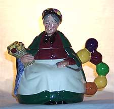 Old Balloon Seller Royal Doulton Character Teapot