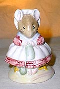Royal Doulton Beatrix Potter Figurine - The Old Woman Who Lived In A Shoe Knitting
