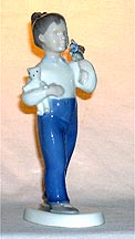 Bing & Grondahl Figurine - Girl With Teddy