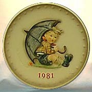 Goebel M I Hummel Annual Plate - 1981 Umbrella Boy