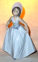 Lladro Figurine - Daisy