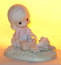 Enesco Precious Moments Figurine - It Only Takes A Moment To Show You Care