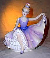 Royal Doulton Figurine - Dancing Years