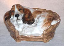 Royal Doulton Animal Figurine - Cocker Spaniel Lying In Basket