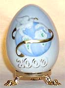 2000 Dove And Globe Annual Easter Egg