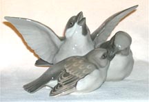 Bing & Grondahl Figurine - Protection [ 3 Birds ]