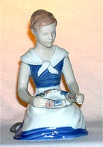 Bing & Grondahl Figurine - Girl with Garland