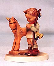 Goebel M I Hummel Figurine - Prayer Before Battle