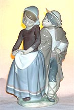 Lladro Figurine - Boy Meets Girl
